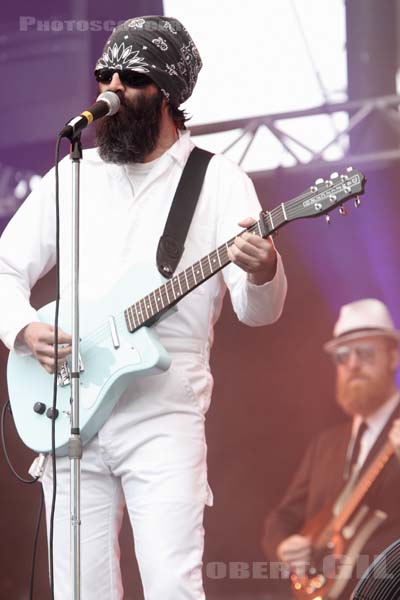 EELS - 2010-08-29 - SAINT CLOUD - Domaine National - Grande Scene - Mark Oliver Everett